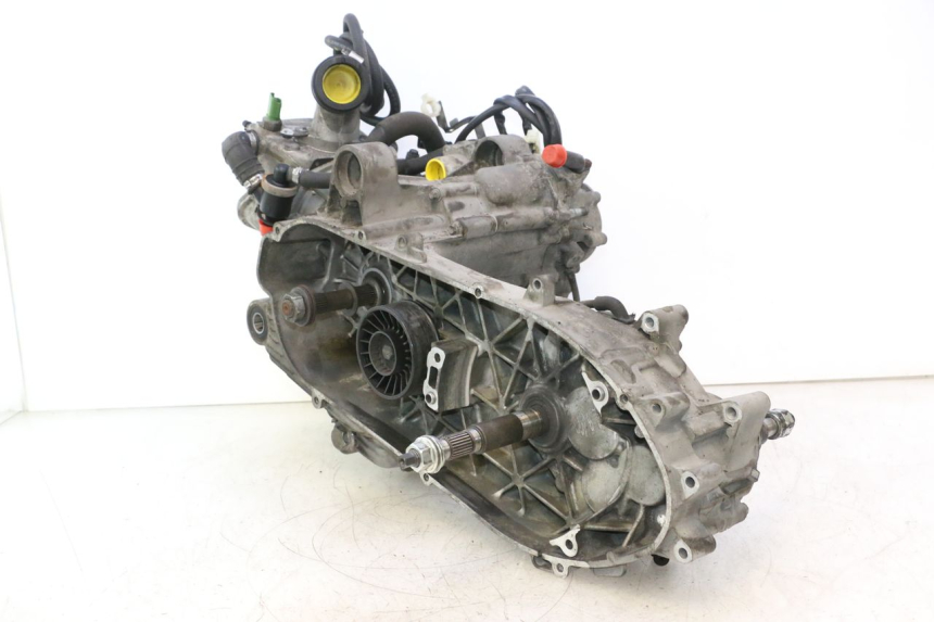 photo de ENGINE PIAGGIO MP3 500 (2016 - 2018) - Surface and material condition