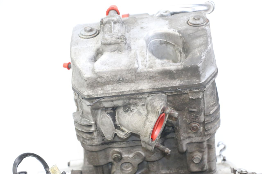 photo de ENGINE HONDA NTV DEAUVILLE 650 (1998 - 2001) - Distinctive features