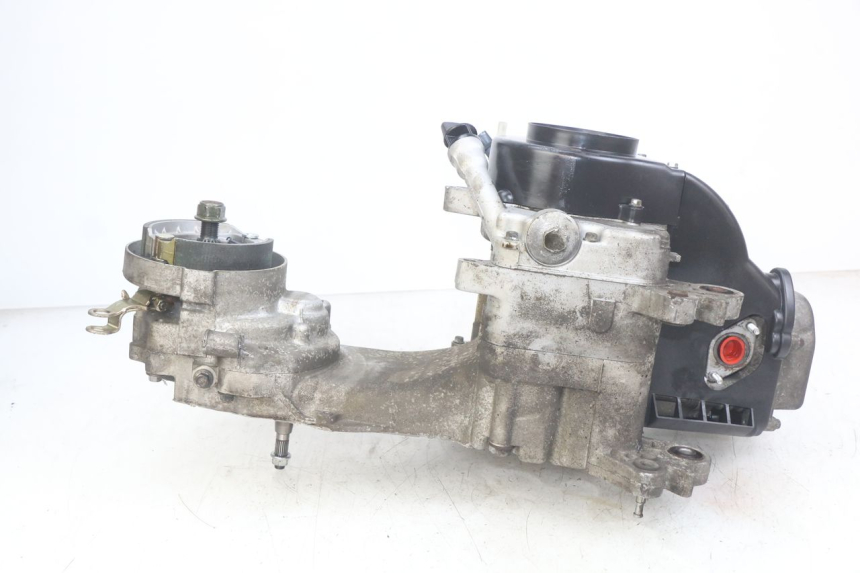 photo de ENGINE JM MOTORS OLDIES RS 4T 50 (2021 - 2024) - Zoom on usage condition