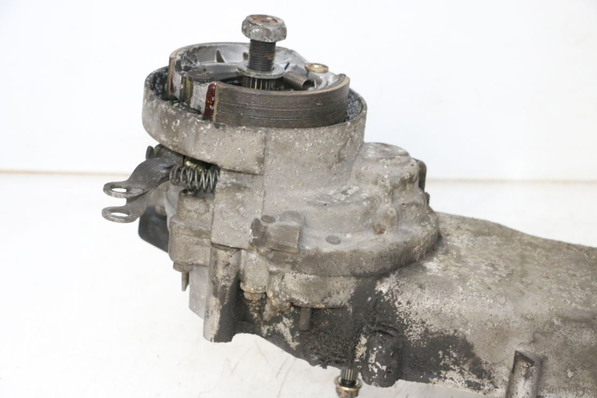 photo de ENGINE SYM ORBIT III 3 4T 50 (2018 - 2021) - Fixing points details