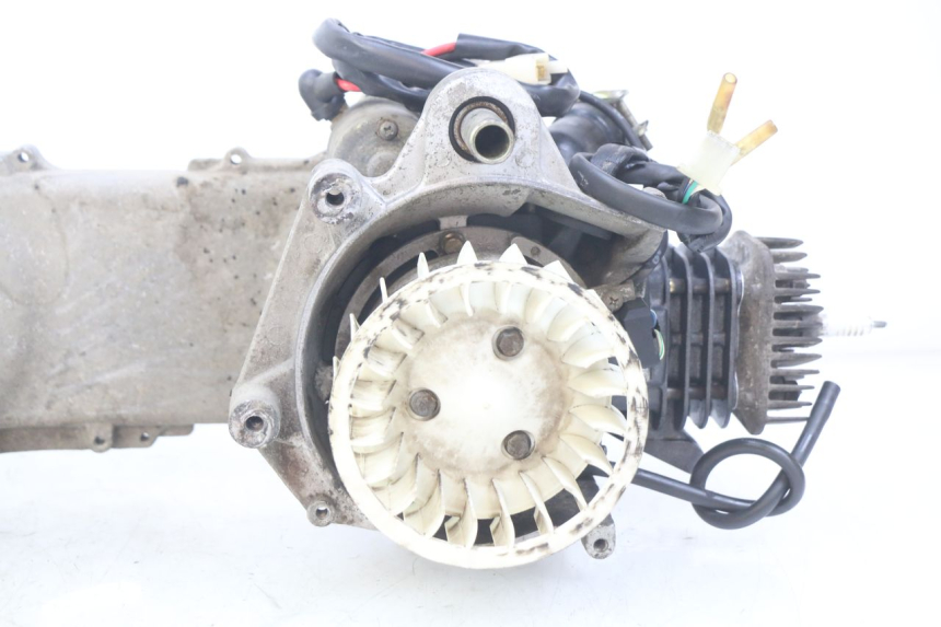 photo de ENGINE TNT MOTOR OTTO 2T 50 (2012 - 2018) - Surface and material condition