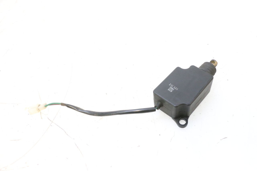 photo de SEAT LOCK ENGINE SYM GTS EVO 125 (2009 - 2013) - Component detail