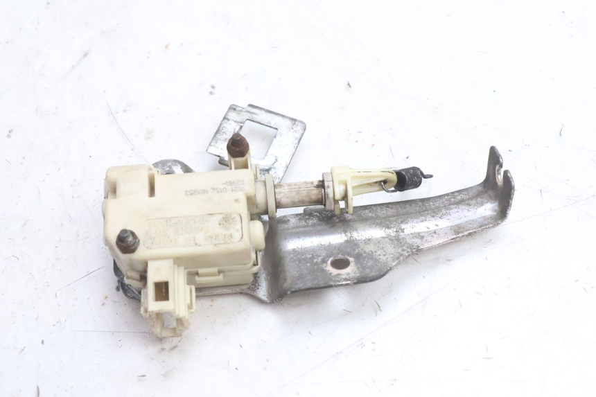 photo de SEAT LOCK ENGINE PIAGGIO LIBERTY IGET 4T 50 (2021 - 2025) - Alternative perspective