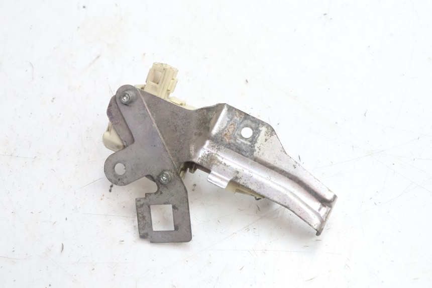 photo de SEAT LOCK ENGINE PIAGGIO LIBERTY IGET 4T 50 (2021 - 2025) - Technical close-up