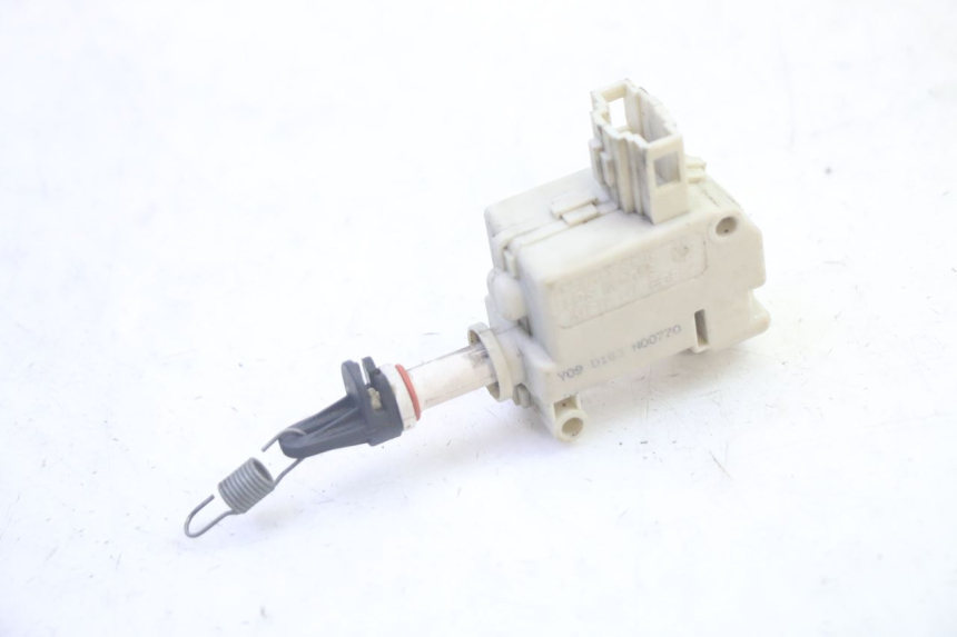 photo de SEAT LOCK ENGINE PIAGGIO MP3 RL 250 (2006 - 2010) - Component detail