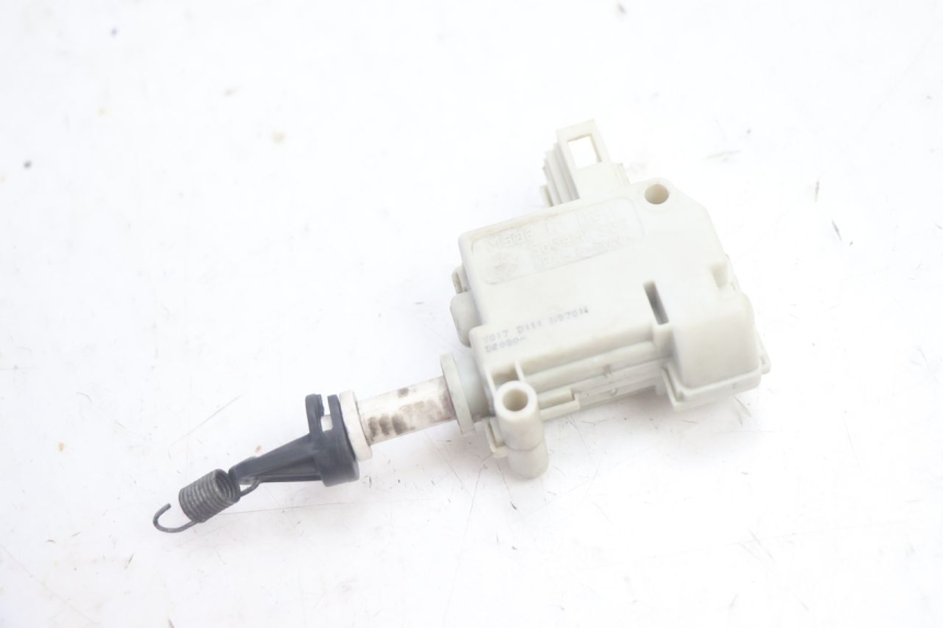 photo de SEAT LOCK ENGINE PIAGGIO MP3 500 (2016 - 2018) - Main view