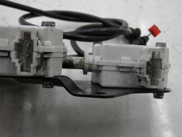 photo de SEAT LOCK ENGINE PIAGGIO XEVO - X EVO 125 (2010 - 2015) - Zoom on usage condition