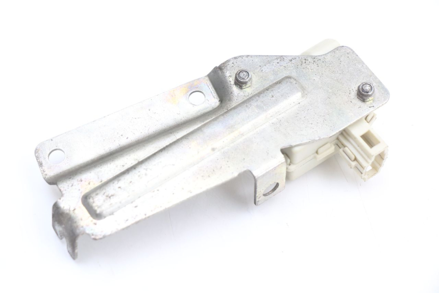 photo de TRUNK OPENING MOTOR PIAGGIO X10 125 (2012 - 2017) - Alternative perspective