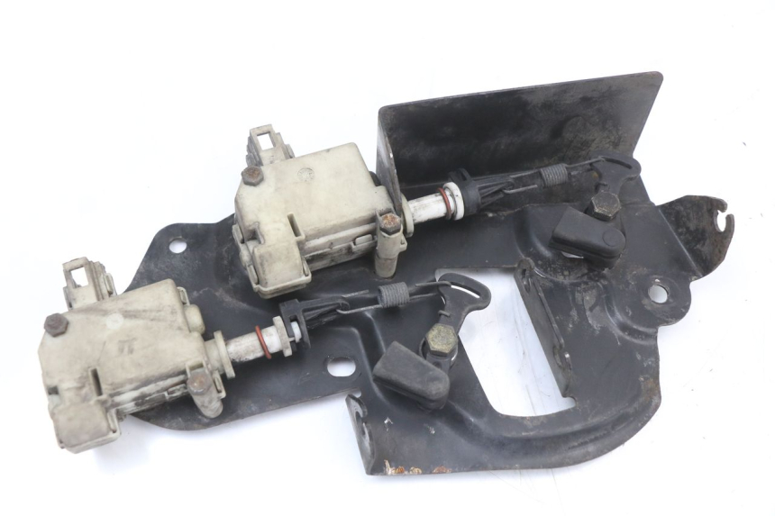photo de SEAT LOCK ENGINE PIAGGIO XEVO - X EVO 125 (2007 - 2017) - Main view