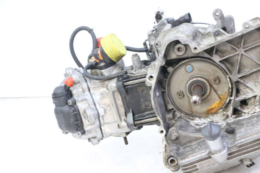 photo de ENGINE PIAGGIO VESPA GRANTURISMO 125 (2003 - 2007) - Fixing points details