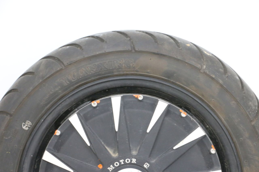 photo de ENGINE EFUN PUSA 1 - Distinctive features