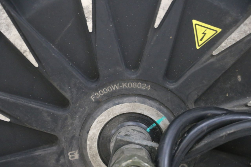 photo de ENGINE EFUN PUSA 1 - High-resolution close-up