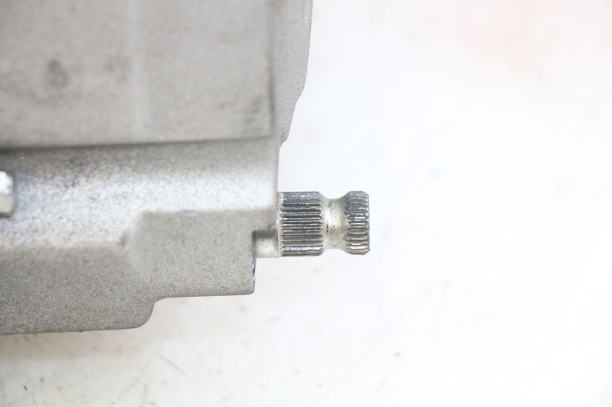 photo de ENGINE YCF R-START 125 - Fixing points details