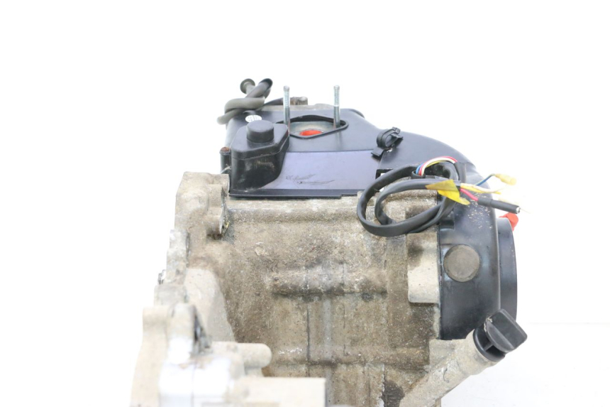 photo de ENGINE YIYING RETRO 50 (2008 - 2017) - Detailed visual inspection