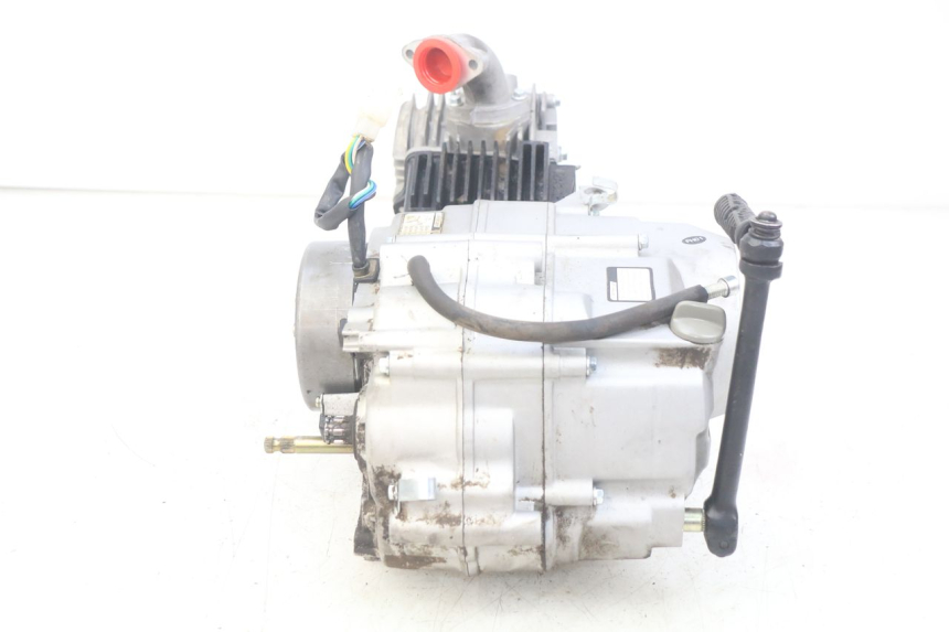 photo de ENGINE APOLLO RFZ 125 - Alternative perspective