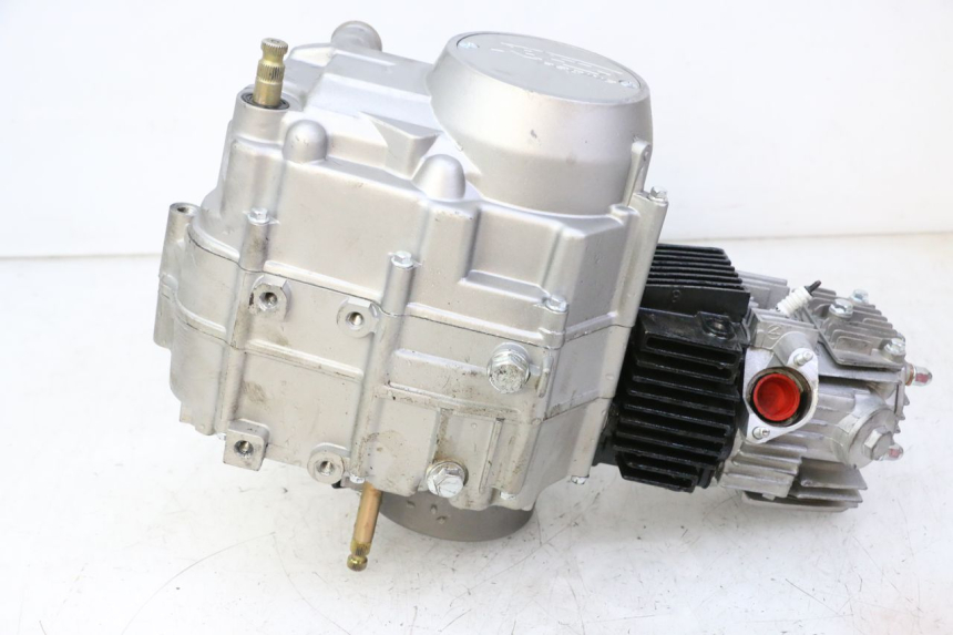 photo de ENGINE APOLLO RFZ 125 - Product overview