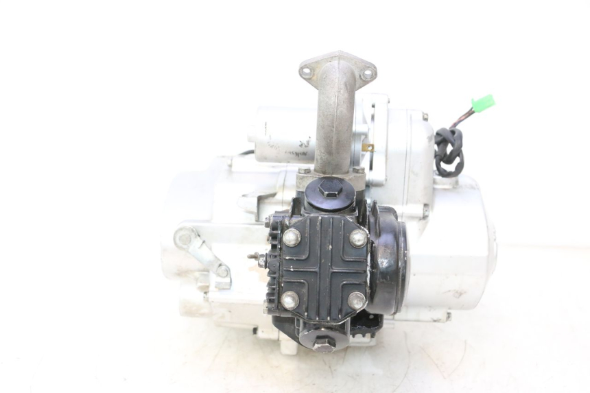 photo de ENGINE YAMASAKI ROADSTER 50 (2013 - 2018) - Markings and original references