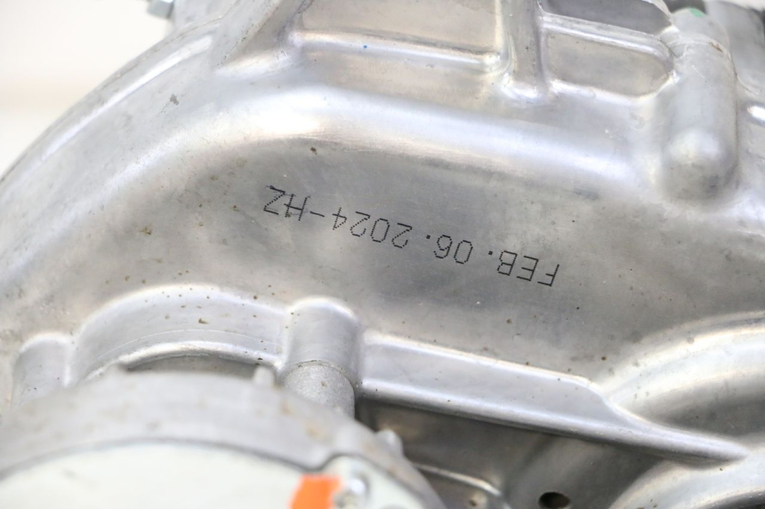 photo de ROLL LOCK ENGINE PIAGGIO MP3 HPE 310 (2024 - 2025) - Additional view of the item