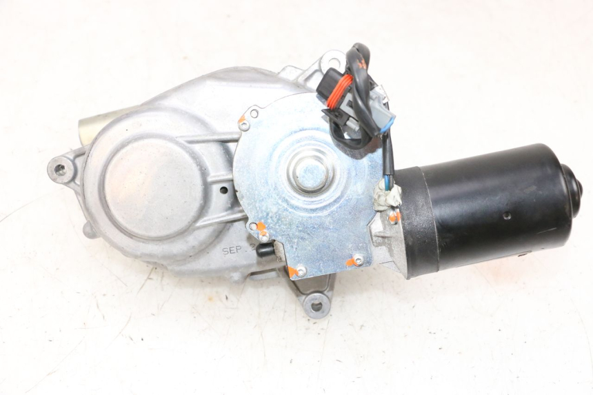 photo de ROLL LOCK ENGINE PIAGGIO MP3 HPE 300 (2019 - 2026) - Additional view of the item