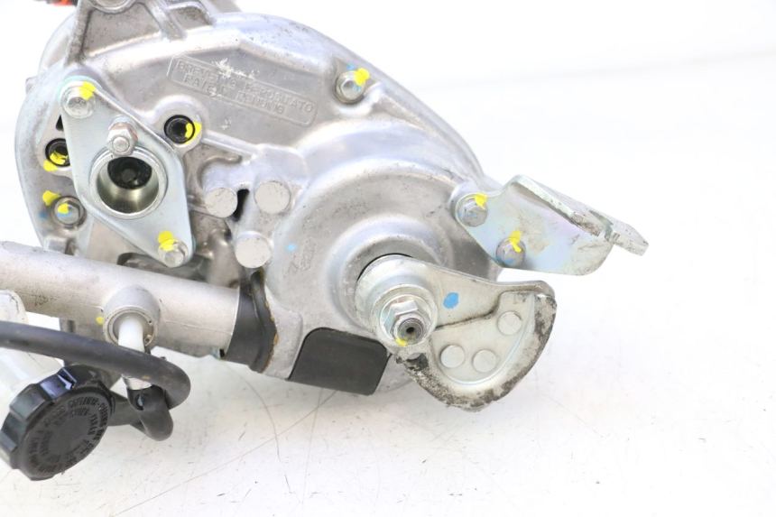 photo de ROLL LOCK ENGINE PIAGGIO MP3 HPE 530 (2022 - 2026) - Detailed visual inspection