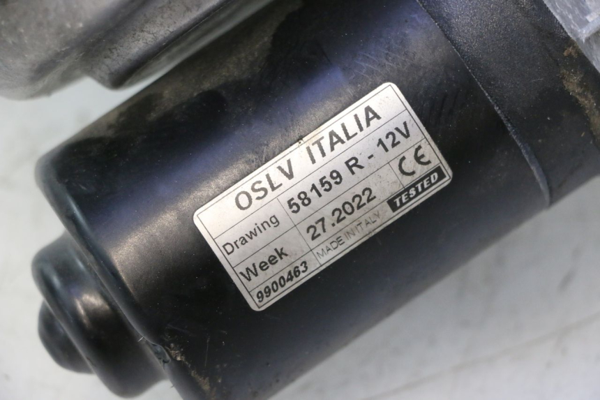 photo de ROLL LOCK ENGINE PIAGGIO MP3 HPE 530 (2022 - 2026) - Zoom on usage condition