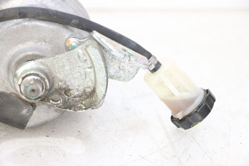 photo de ROLL LOCK ENGINE PIAGGIO MP3 LT 300 (2010 - 2016) - Focus on structure