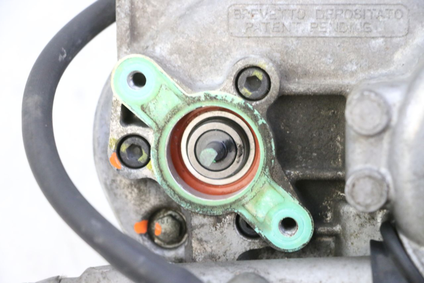 photo de ENGINE ROLL LOCK PIAGGIO MP3 RL 250 (2006 - 2010) - High-resolution close-up