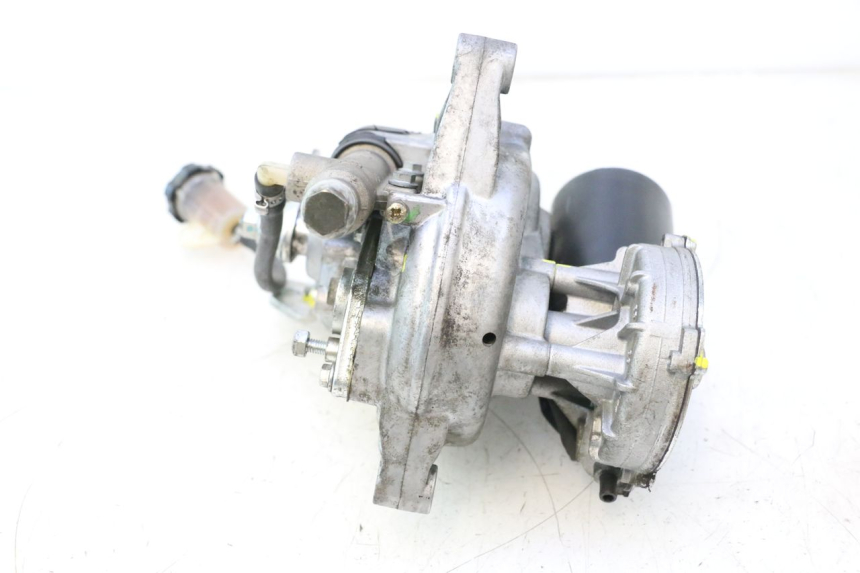 photo de ROLL LOCK ENGINE PIAGGIO MP3 500 (2011 - 2015) - High-resolution close-up