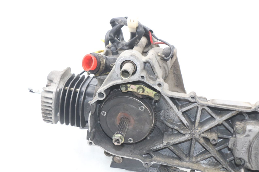 photo de ENGINE TNT MOTOR ROMA 10' 2T 50 (2011 - 2018) - High-resolution close-up