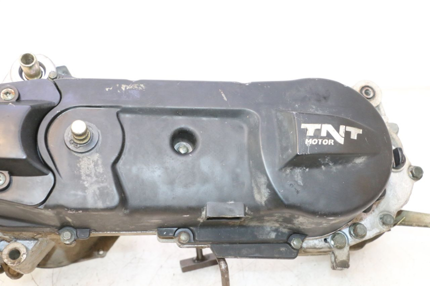 photo de ENGINE TNT MOTOR ROMA 12' 2T 50 (2007 - 2018) - Component detail