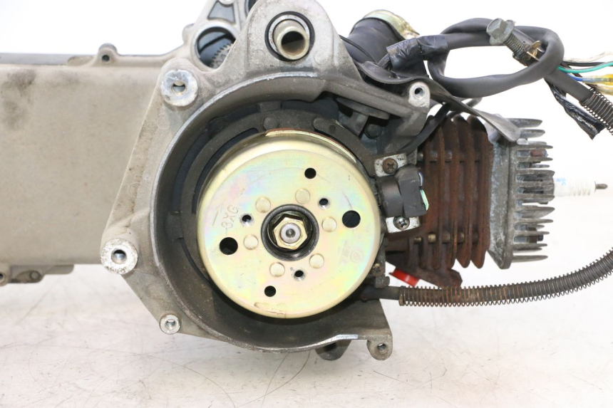 photo de ENGINE TNT MOTOR ROMA 12' 2T 50 (2007 - 2018) - Component zoom