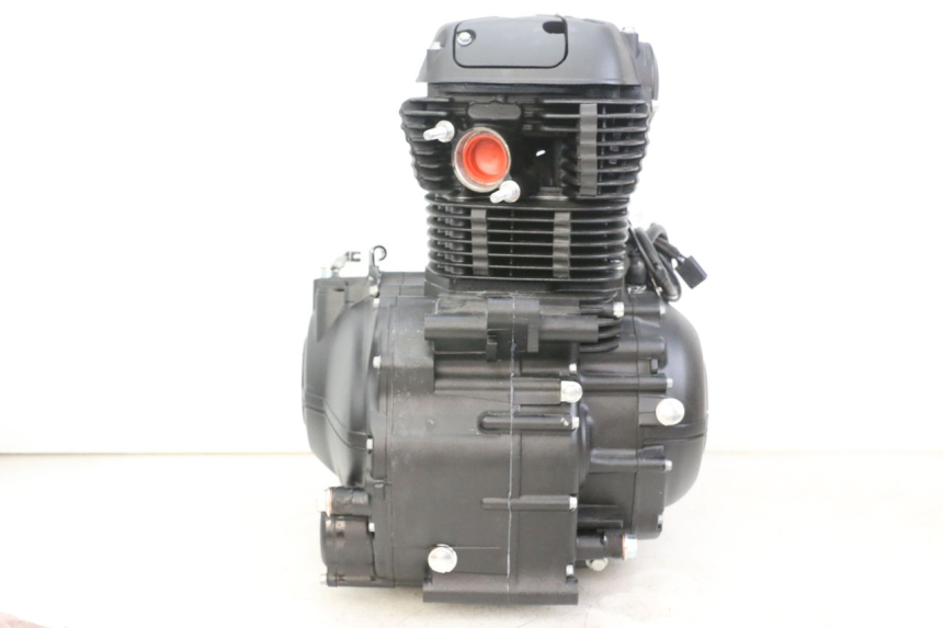 photo de ENGINE ROYAL ENFIELD SCRAM 411 (2022 - 2024) - High-resolution close-up