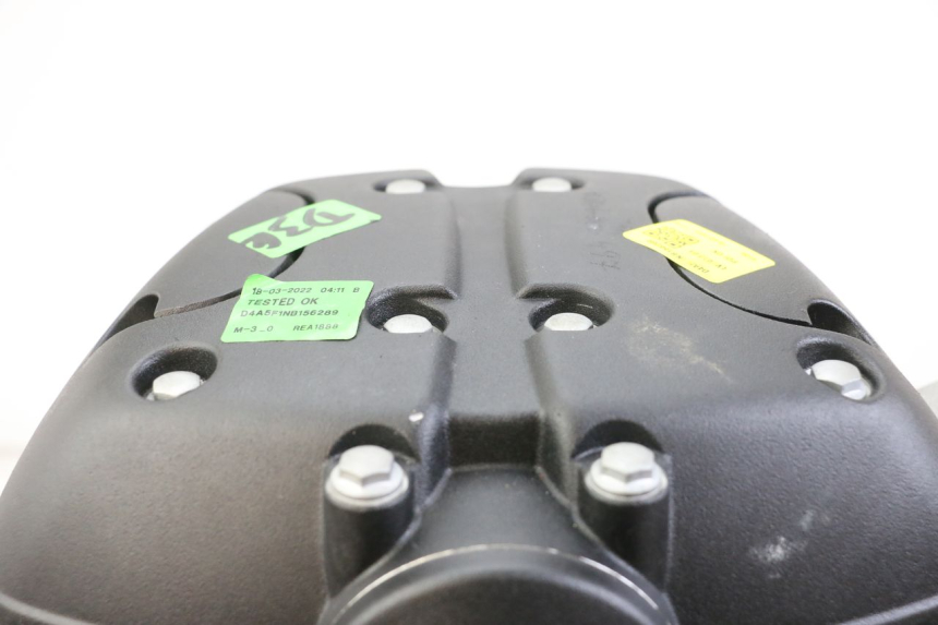 photo de ENGINE ROYAL ENFIELD SCRAM 411 (2022 - 2024) - Zoom on usage condition