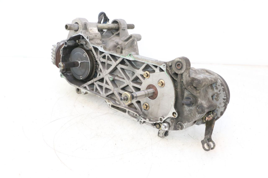 photo de ENGINE KEEWAY RY6 2T 50 (2011 - 2019) - Component detail