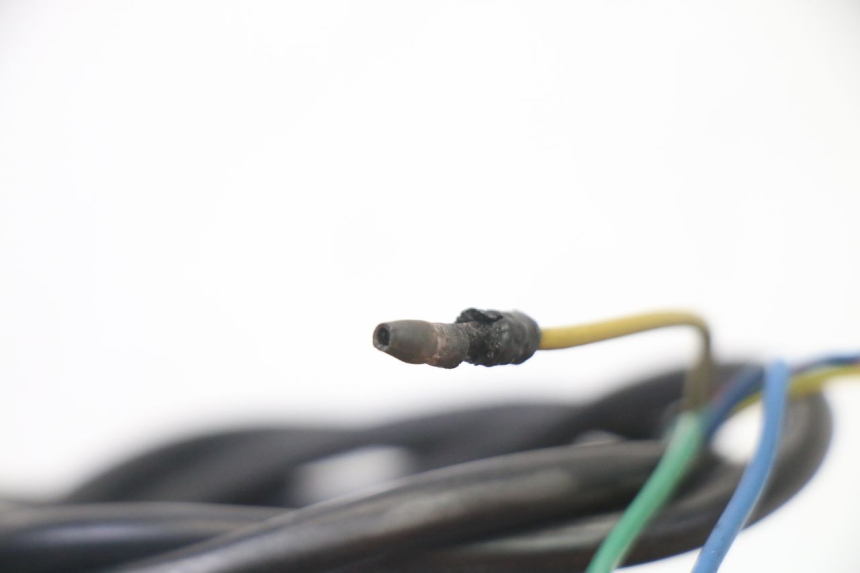 photo de ENGINE HERO S10 1 - Surface and material condition