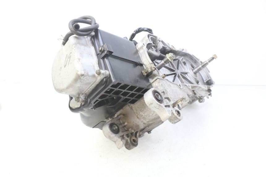 photo de ENGINE JM MOTORS SANTANA 50 (2014 - 2023) - Alternative perspective