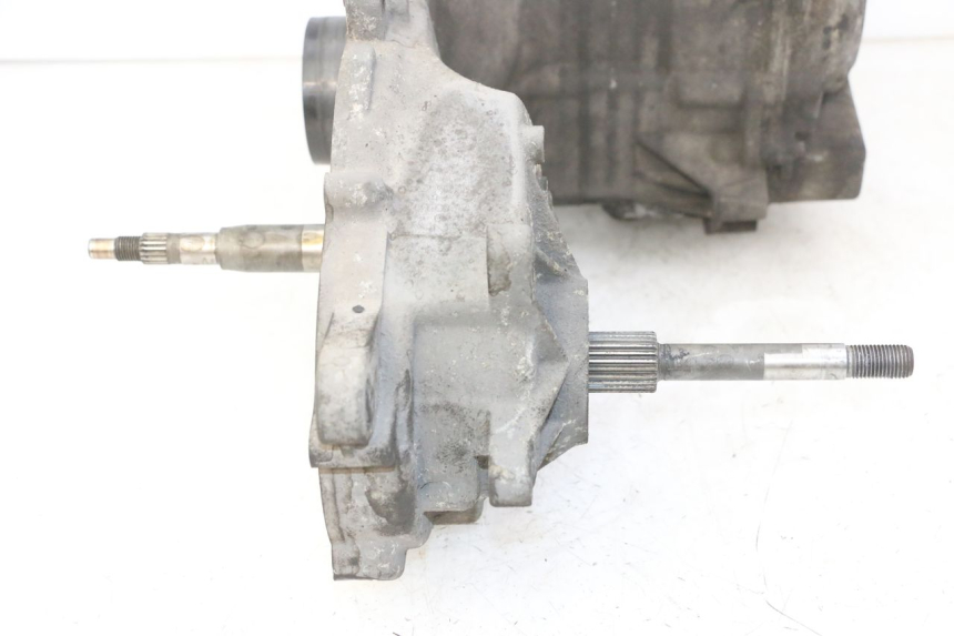 photo de ENGINE PEUGEOT SATELIS COMPRESSOR K15 125 (2006 - 2009) - Surface and material condition