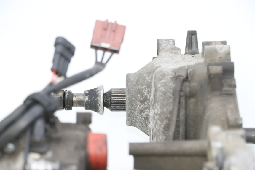 photo de ENGINE PEUGEOT SATELIS 250 (2006 - 2012) - Distinctive features