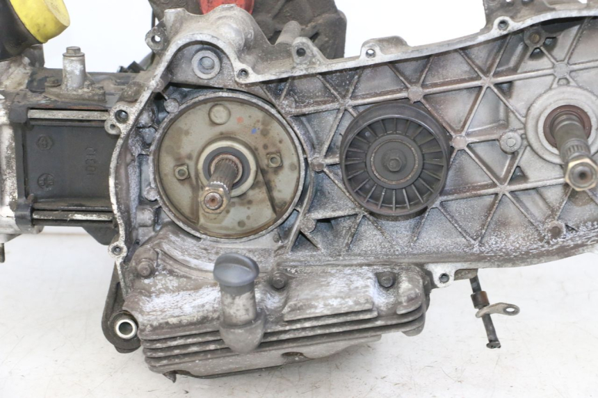 photo de ENGINE PEUGEOT SATELIS 250 (2006 - 2012) - Supplementary product photo