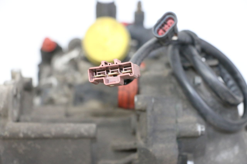 photo de ENGINE PEUGEOT SATELIS 250 (2006 - 2012) - Used quality zoom