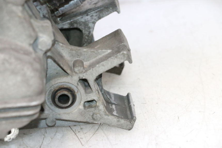 photo de ENGINE PEUGEOT SATELIS 125 (2013 - 2018) - Detailed visual inspection