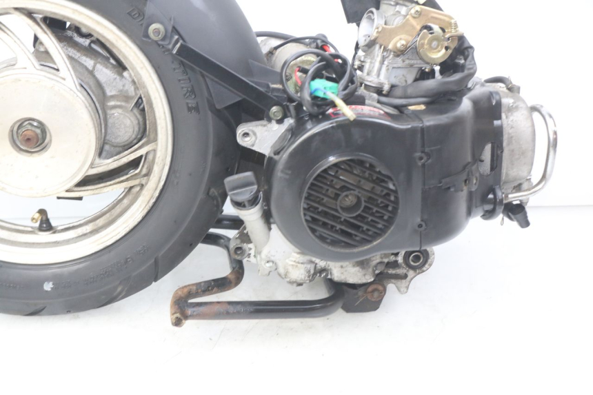 photo de ENGINE JM MOTORS SC 4T 50 (2012 - 2017) - Surface and material condition