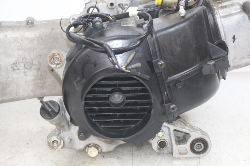 photo de ENGINE HONDA SCV LEAD 100 (2003 - 2007) - Checked used part