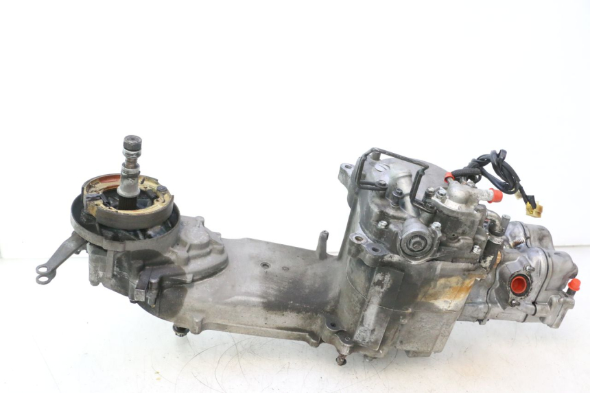 photo de ENGINE HONDA SH 125 (2001 - 2003) - Alternative perspective