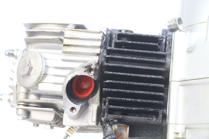 photo de ENGINE CHINESE QUAD SPEEDY DELUXE 125 - Fixing points details