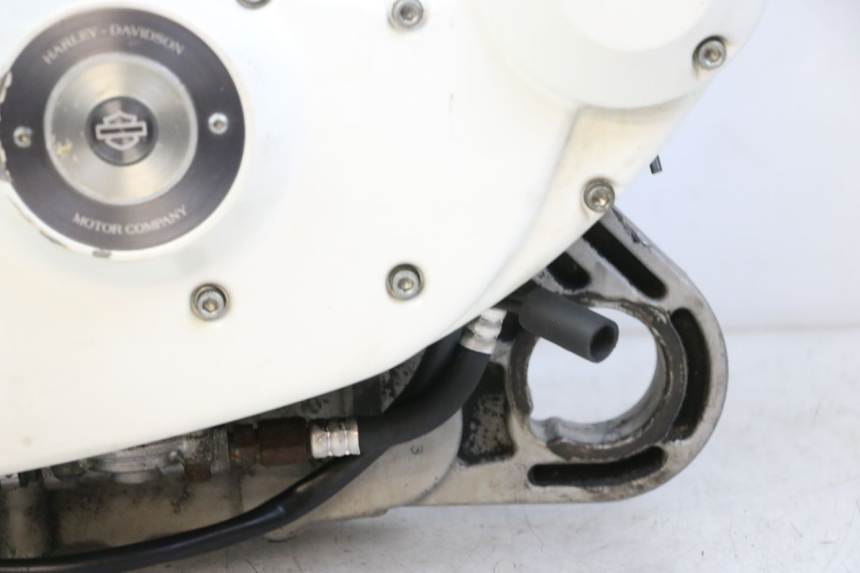 photo de ENGINE HARLEY DAVIDSON SPORTSTER XL CUSTOM 883 (1999 - 2006) - Technical close-up