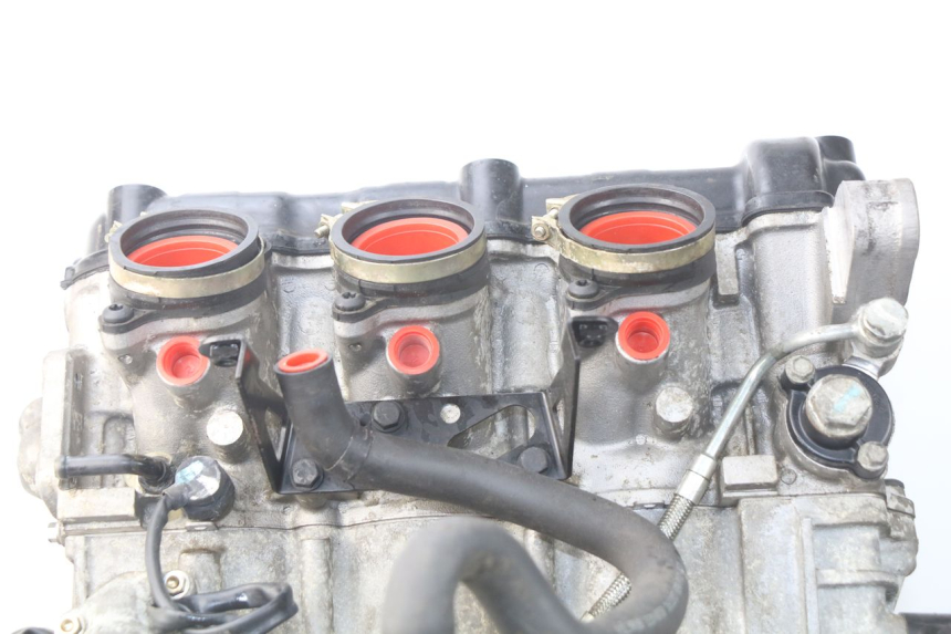 photo de ENGINE TRIUMPH SPRINT ST ABS 1050 (2005 - 2007) - Component zoom