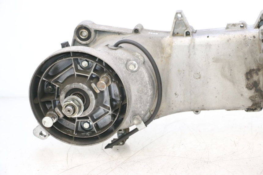 photo de ENGINE APRILIA SR MOTARD 50 (2012 - 2018) - Detailed visual inspection