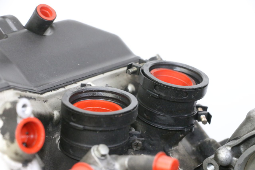 photo de ENGINE HONDA ST PAN EUROPEAN 1300 (2002 - 2013) - Zoom on usage condition