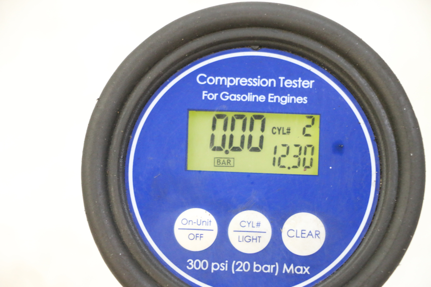 photo de ENGINE HONDA ST PAN EUROPEAN 1300 (2002 - 2013) - Surface and material condition